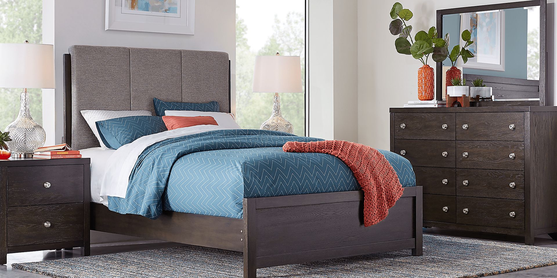 Barringer Place Merlot 8 Pc King Upholstered Bedroom - Image 1