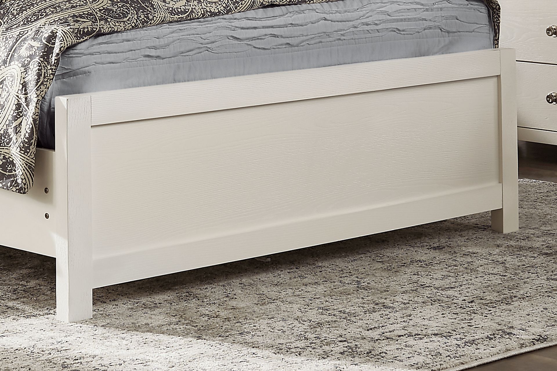 Barringer Place White 3 Pc Queen Panel Bed - Image 5