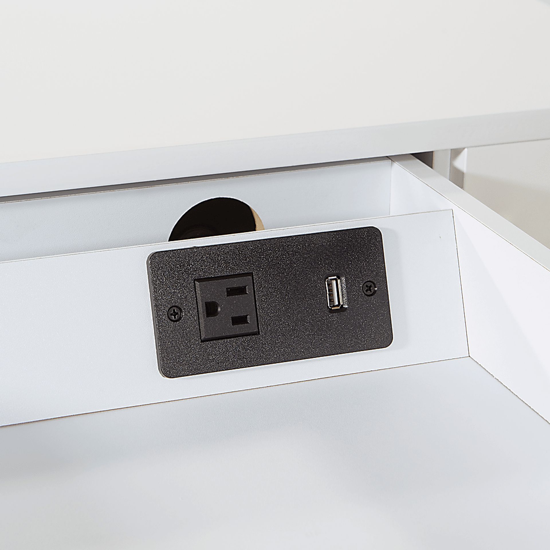 Bartonne White Desk - Image 4