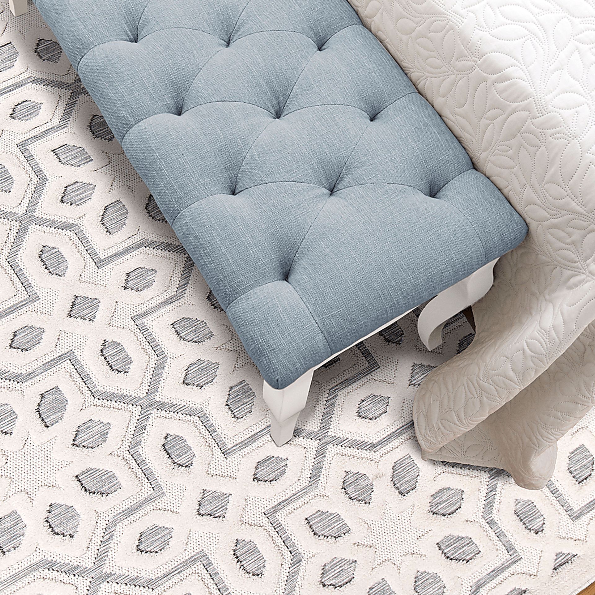 Bartow Blue 5'3 x 7'6 Rug - Image 3