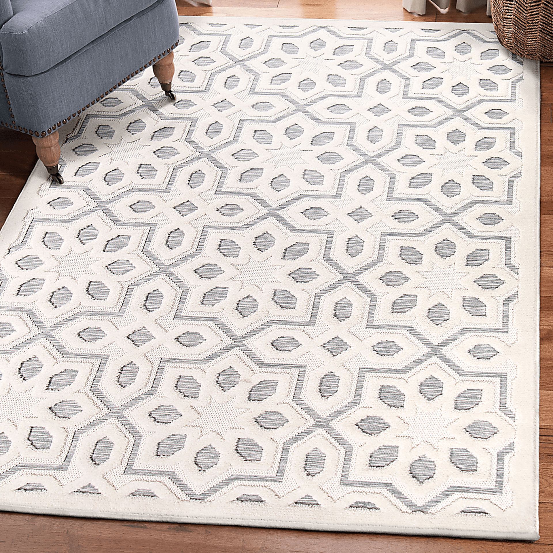 Bartow Blue 5'3 x 7'6 Rug - Image 9