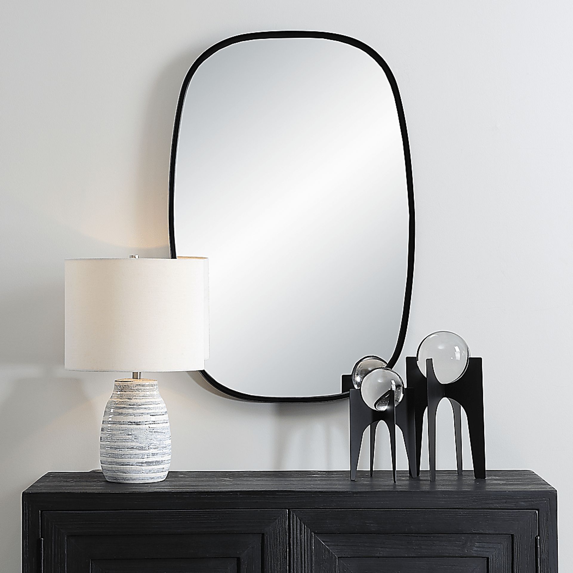 Basko Black Mirror - Image 3