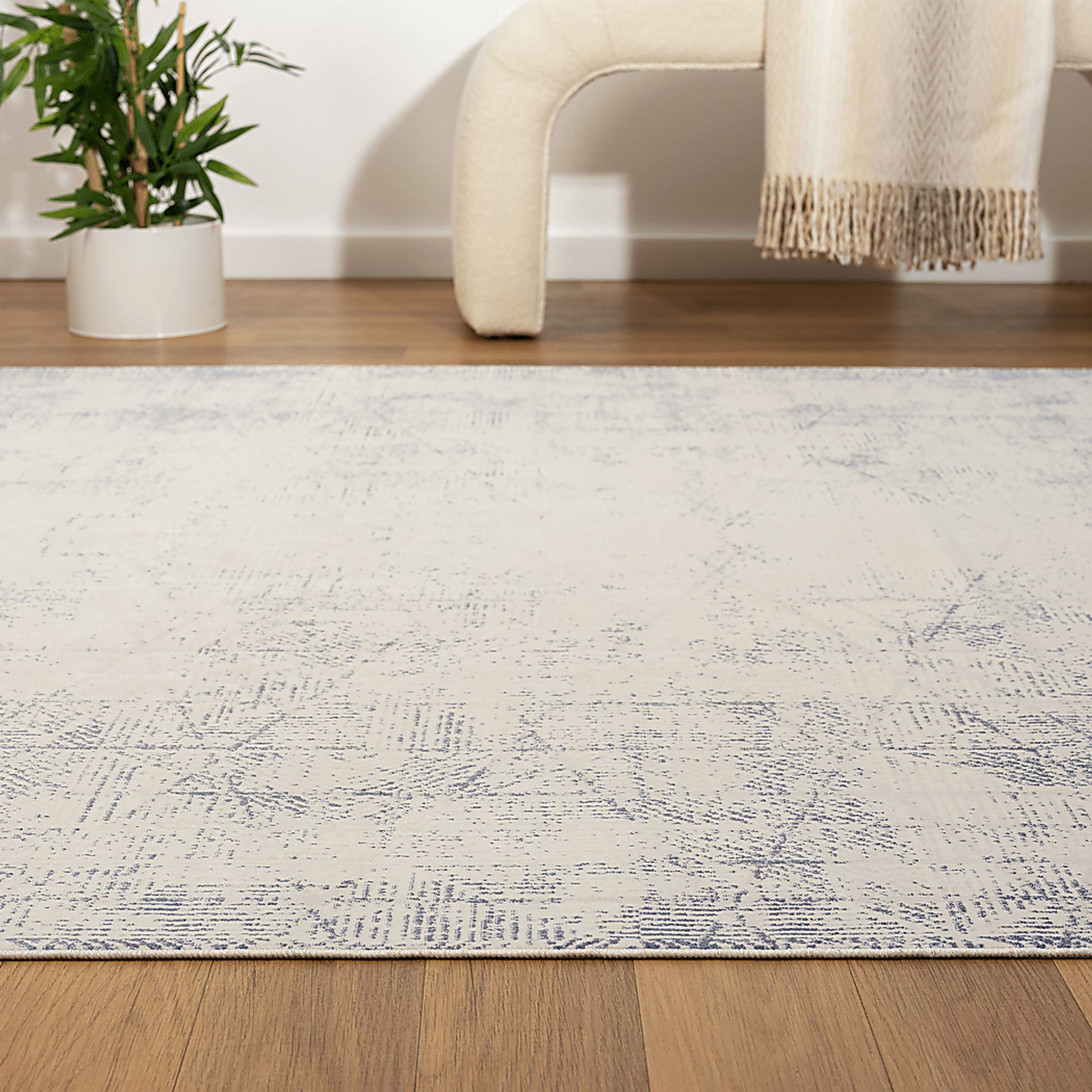 Baturu Blue/Gray 5'3 x 7' Rug - Image 4