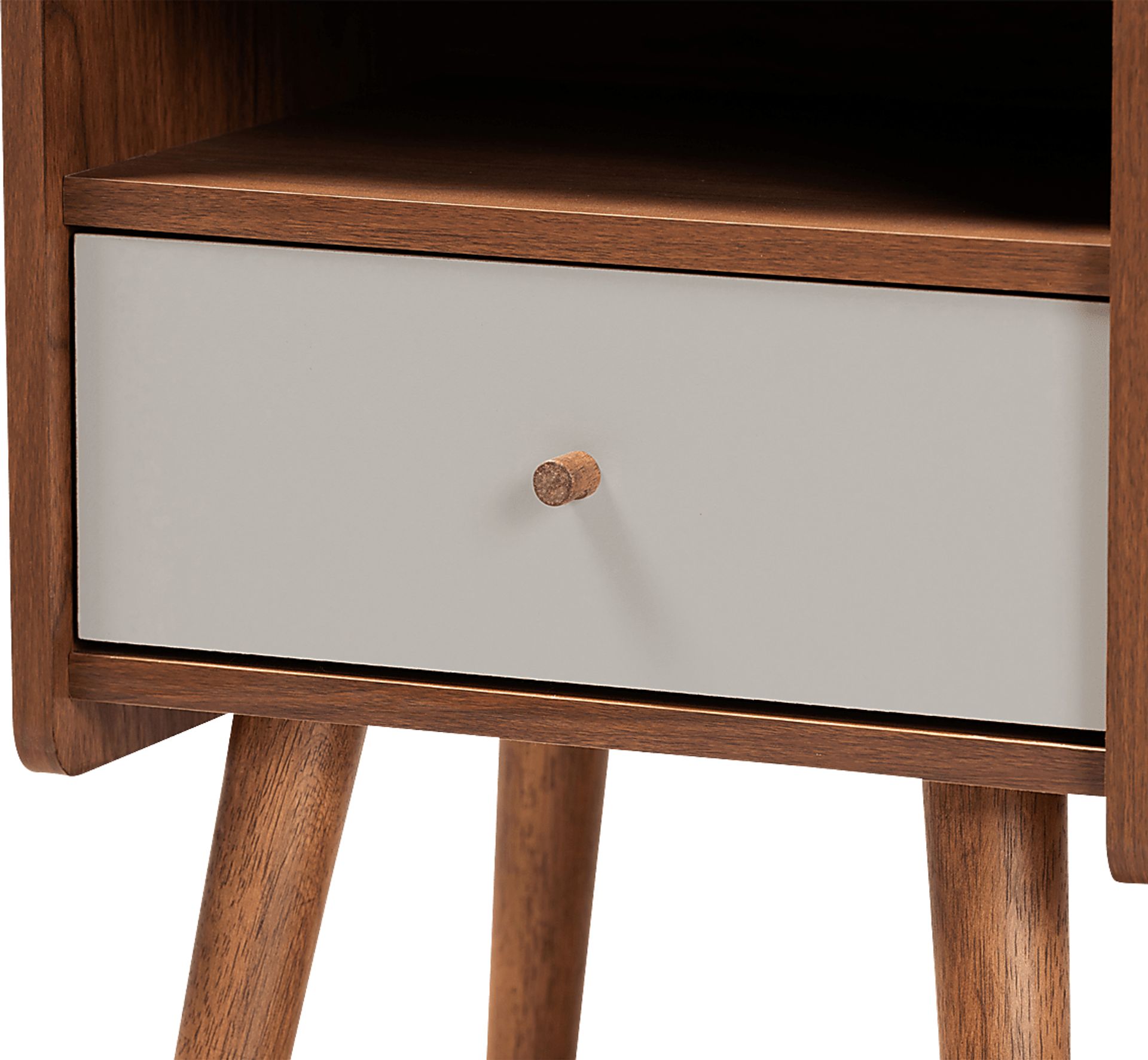 Bayfair Brown End Table - Image 5