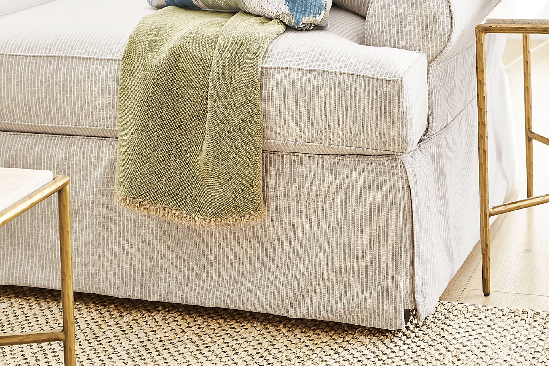 Beachside Walk Pearl Slipcover Loveseat - Image 4