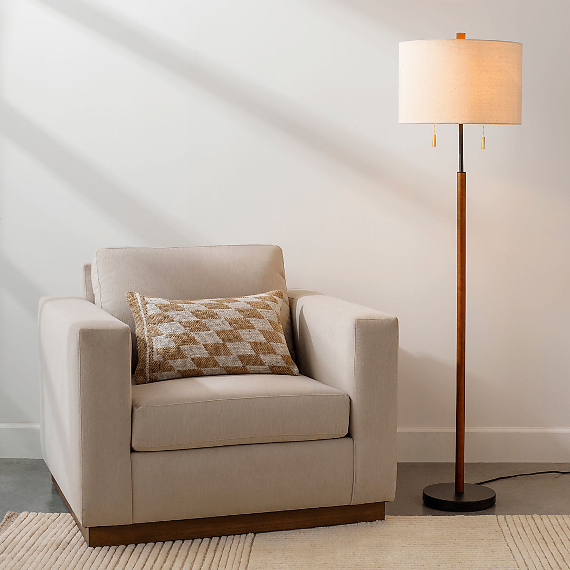 Beaumont Creek Black Floor Lamp - Image 6