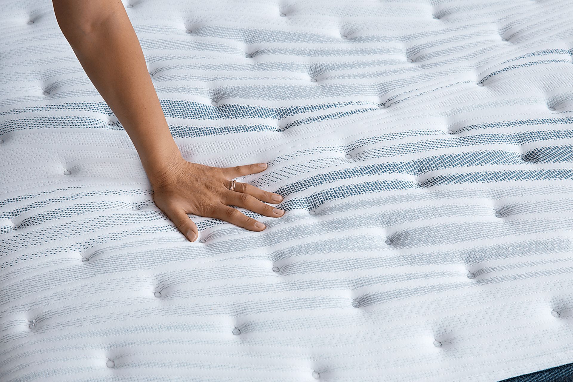 Beautyrest Harmony Cozumel Coast Twin Mattress - Image 3