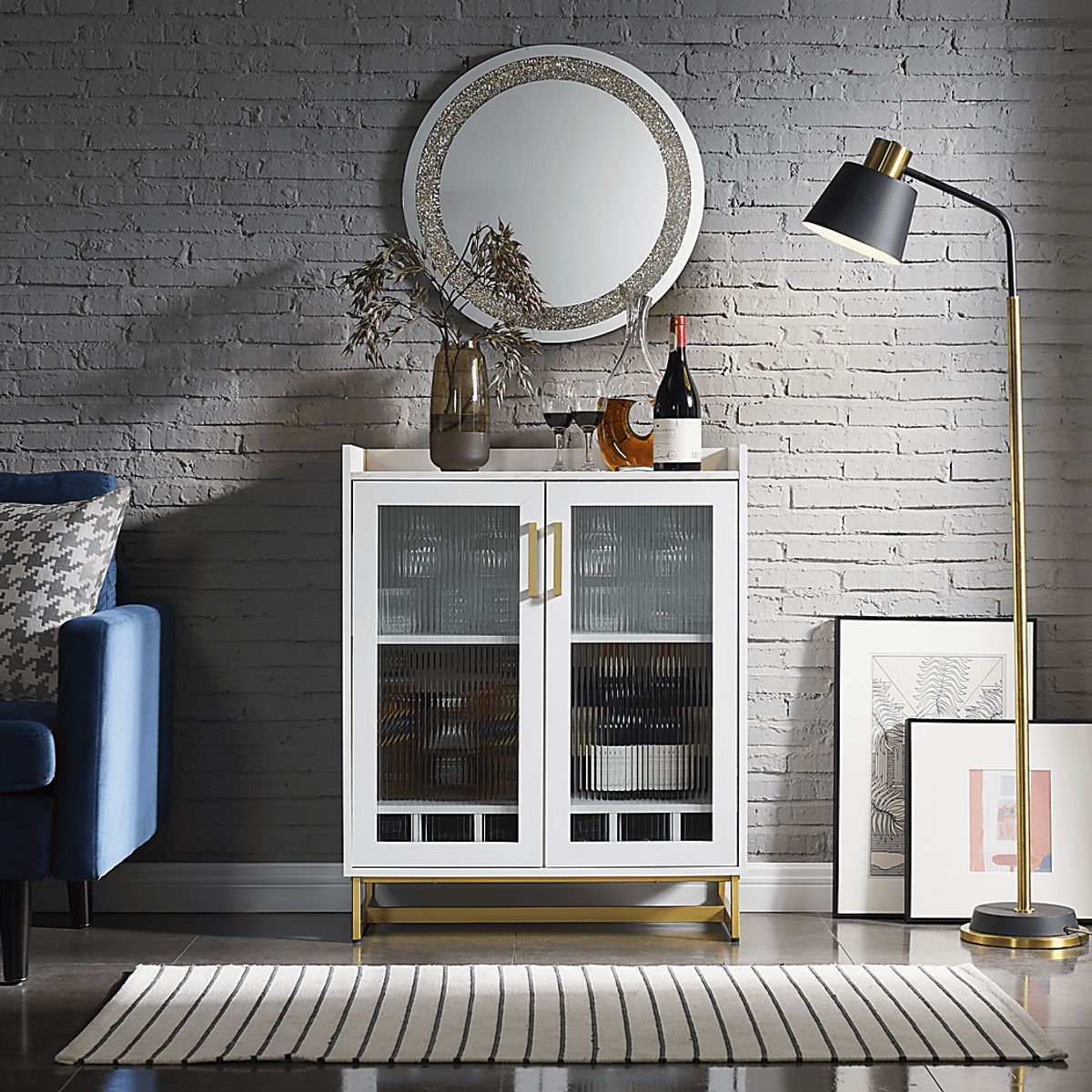 Beavuior White Colors,White Server | Rooms to Go