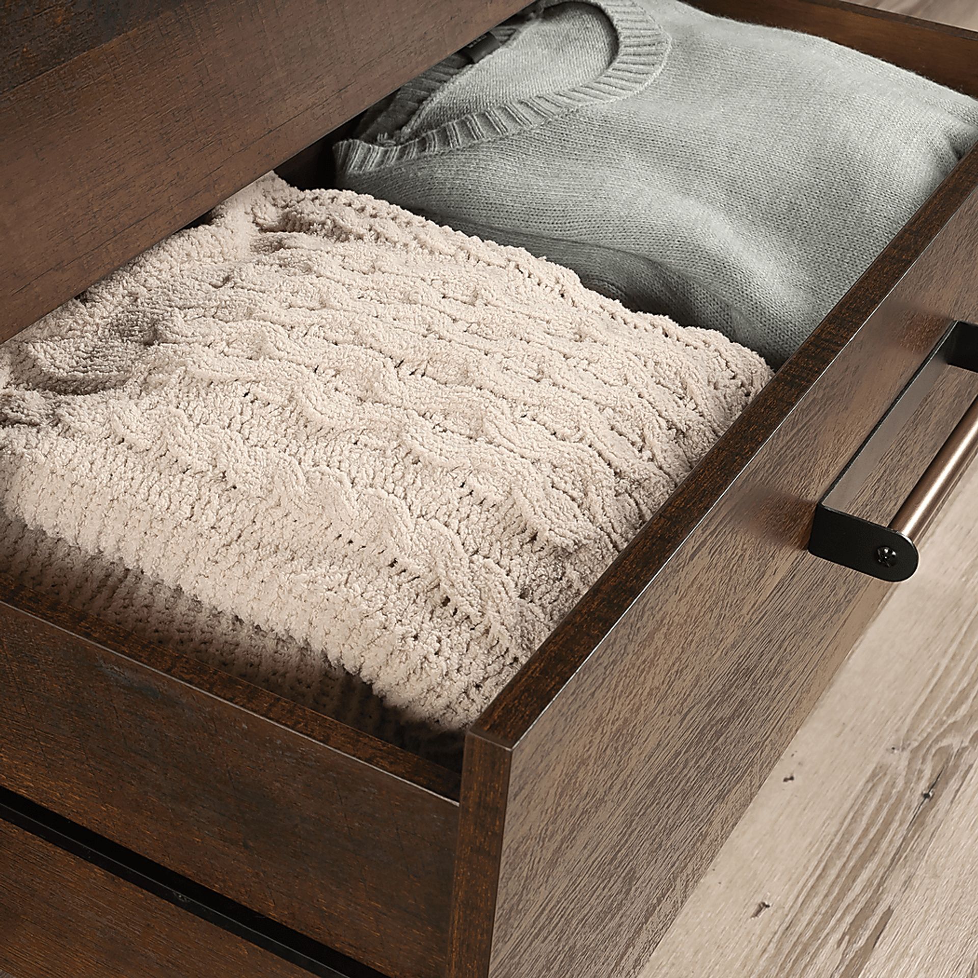 Becado Brown Chest - Image 3