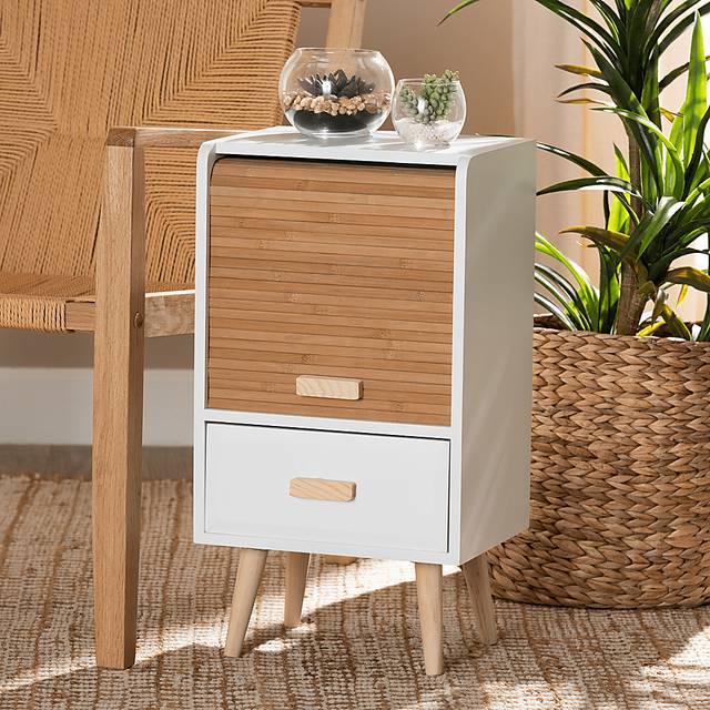 Beckleycrest White Nightstand - Thumbnail - Image 9