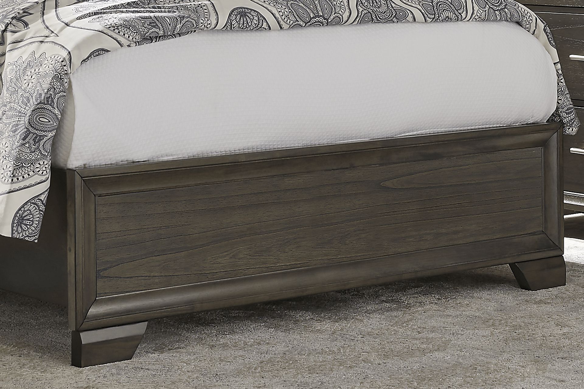 Beckwood Gray 3 Pc King Upholstered Sleigh Bed - Image 4