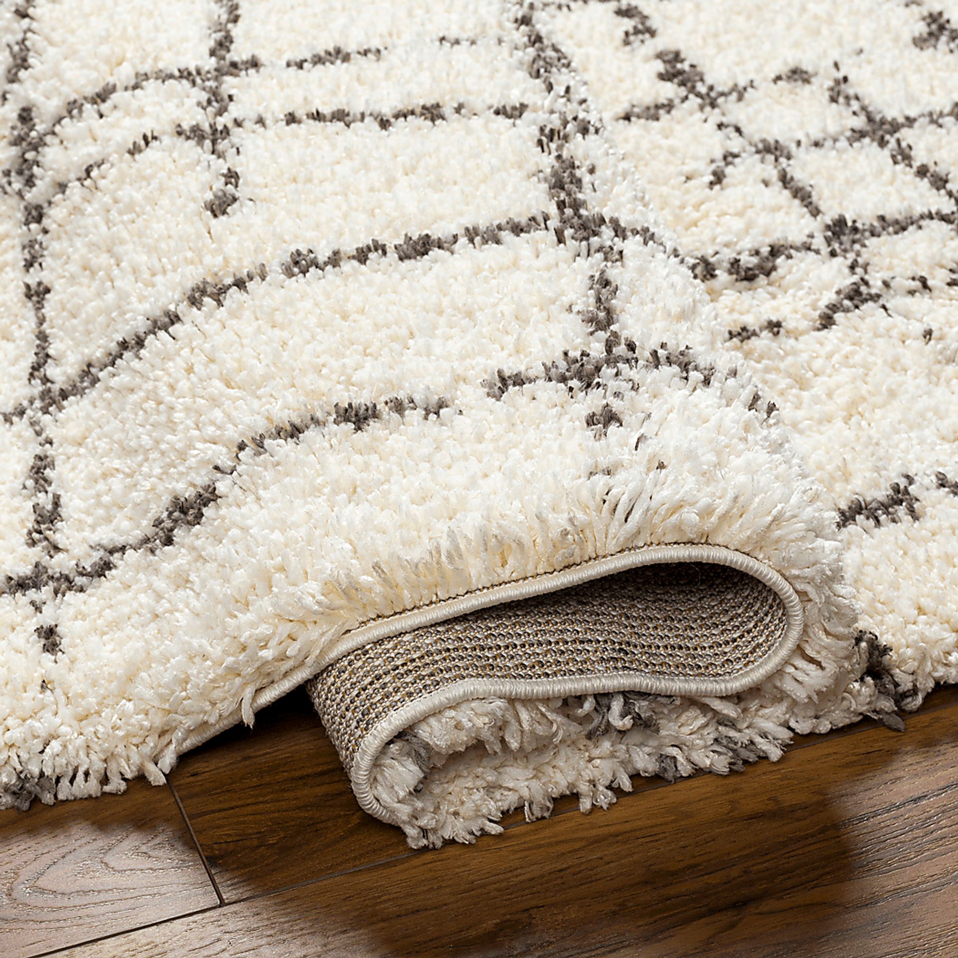 Beddingisle White 5'3 x 7' Area Rug - Image 3