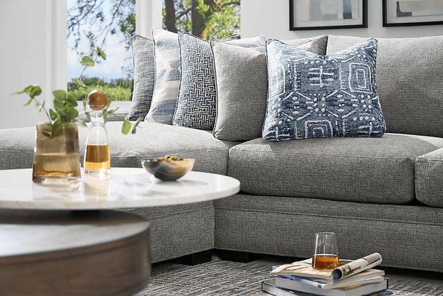 Bedford Park Gray 3 Pc Sectional with Chaise - Thumbnail - Image 4