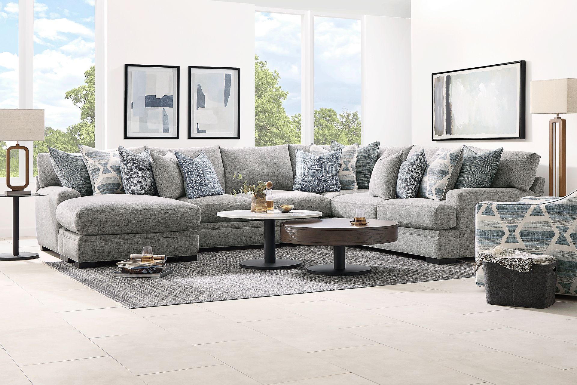 Bedford Park Gray 3 Pc Sectional with Chaise - Image 1