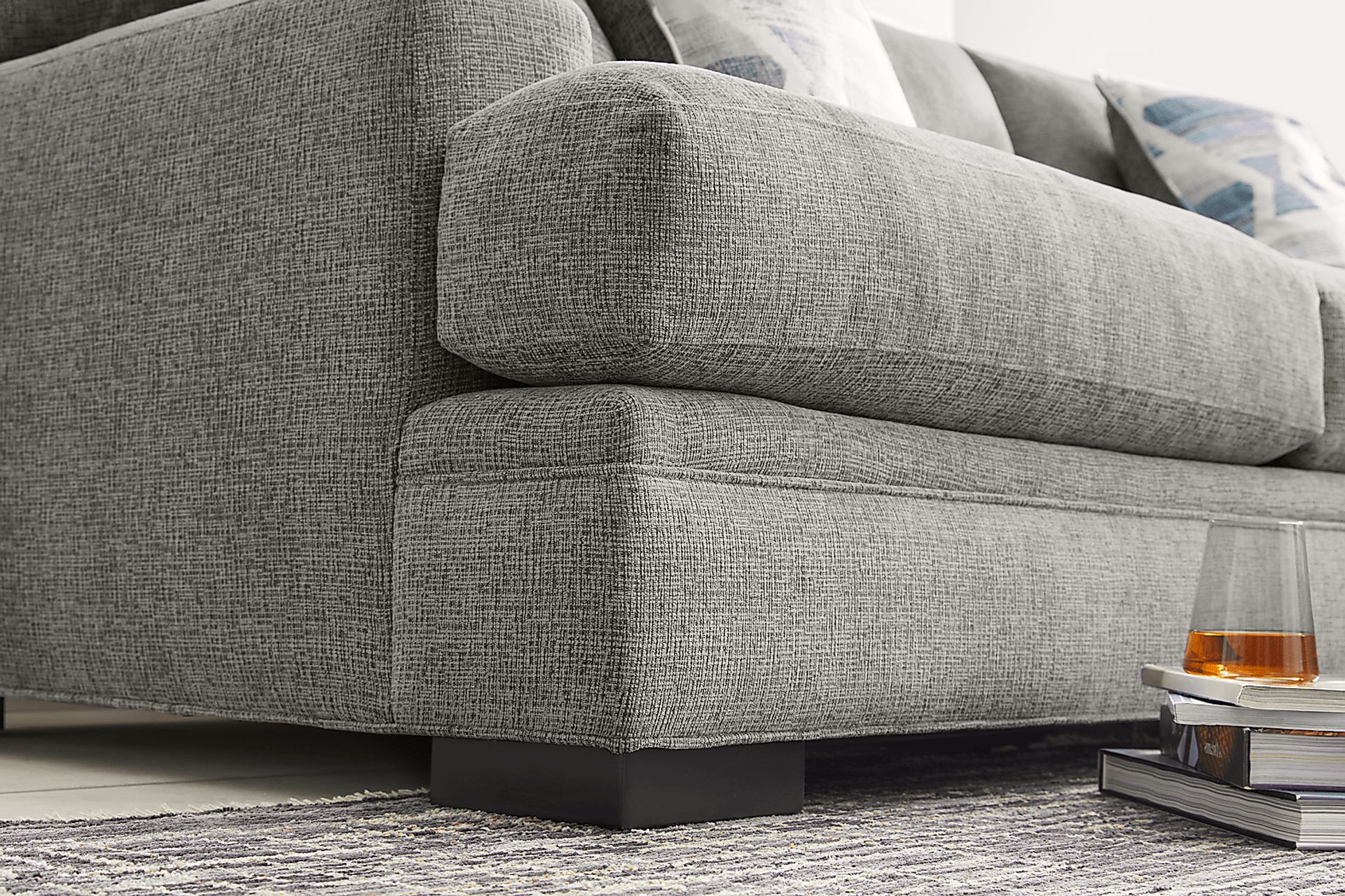 Bedford Park Gray 3 Pc Sectional with Chaise - Image 6