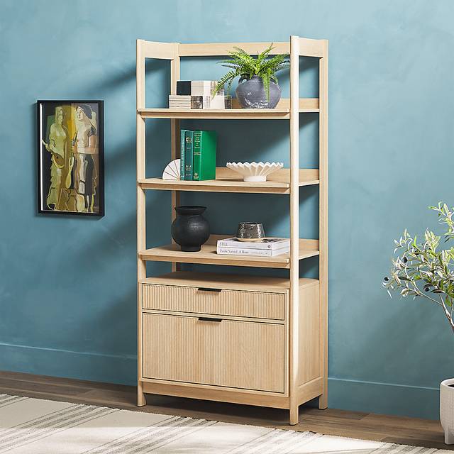 Bedfordshire I Oak Bookcase - Thumbnail - Image 3
