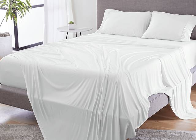 Bedgear Dri-Tec Bright White 4 Pc Split Head Queen Bed Sheet Set - Thumbnail - Image 2