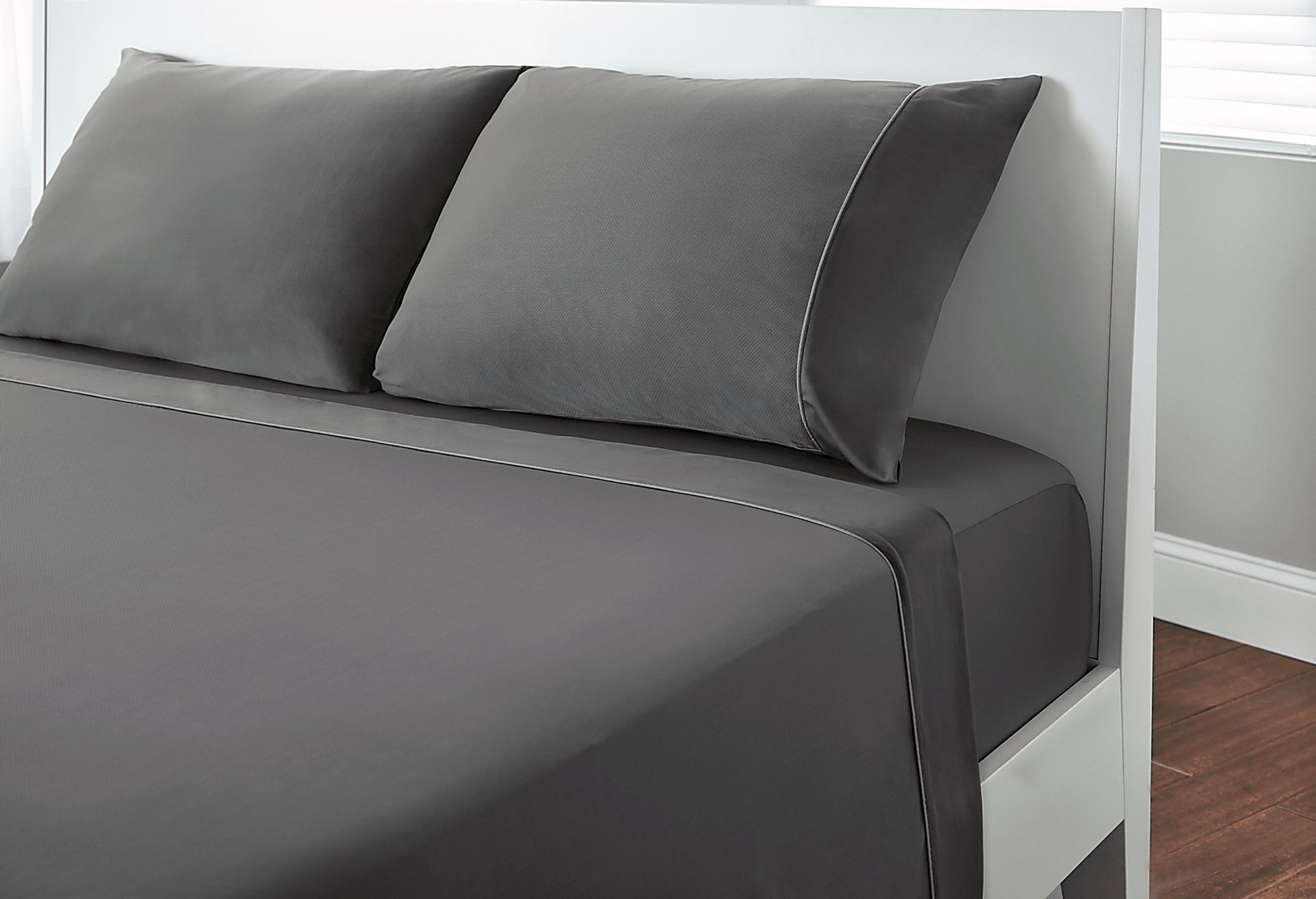 Bedgear Dri-Tec Gray 5 Pc Split King/Split California King Bed Sheet Set - Image 4