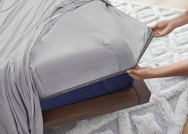 Bedgear Hyper-Cotton Light Gray 5 Pc Split King Bed Sheet Set - Thumbnail - Image 6