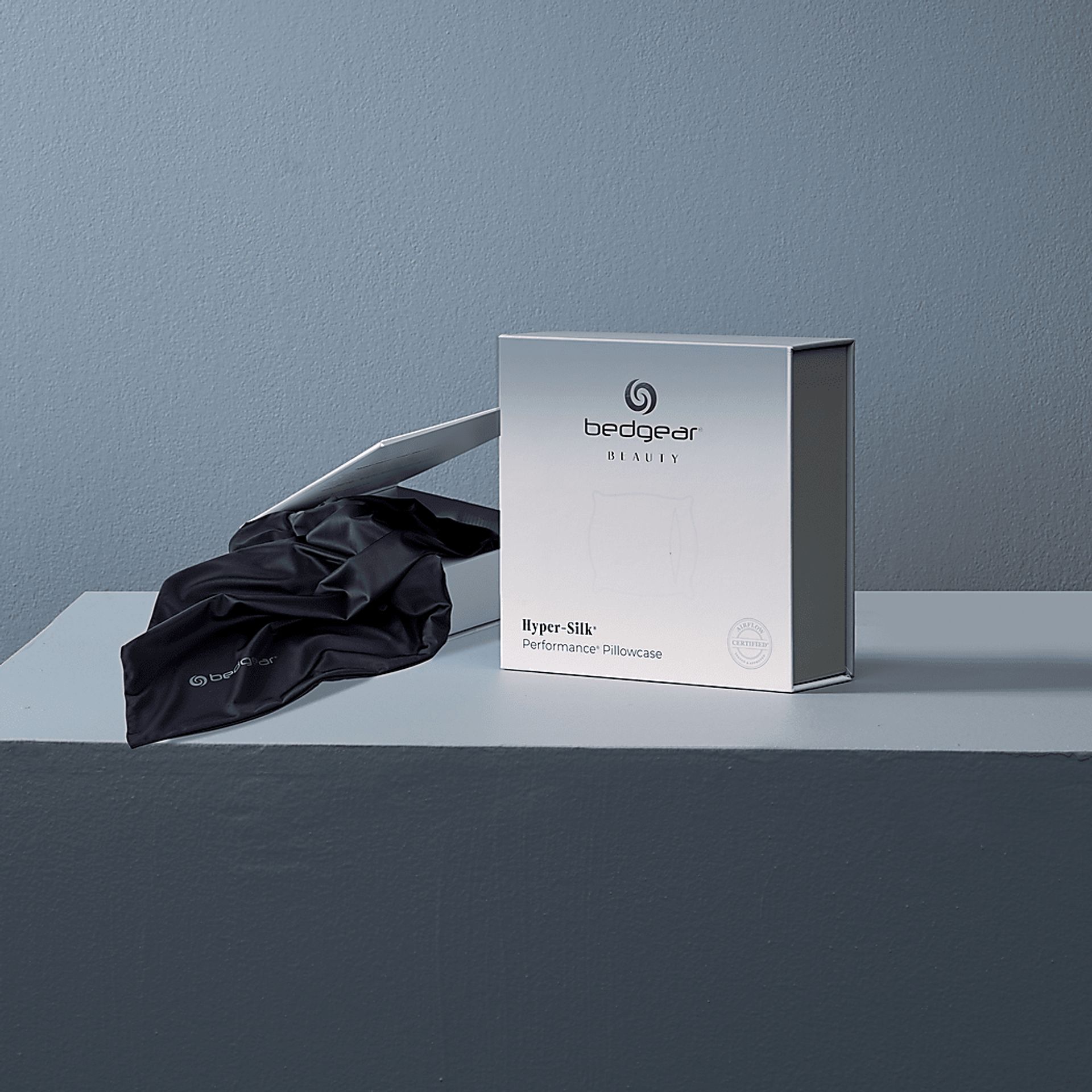 Bedgear Hyper-Silk Black Performance King Pillowcase - Image 3