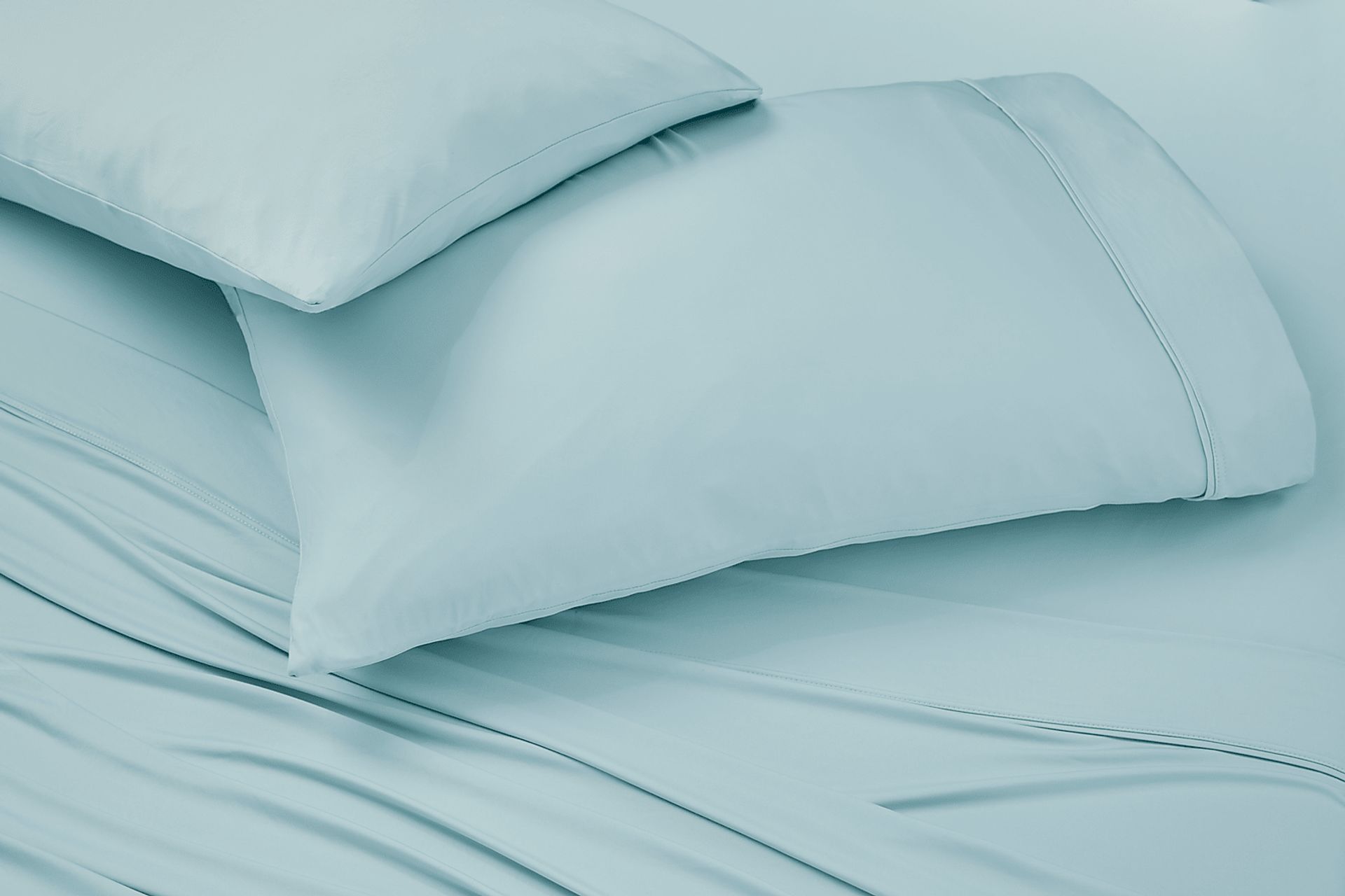 Bedgear Ver-Tex Misty Blue 4 Pc Queen Sheet Set - Image 5