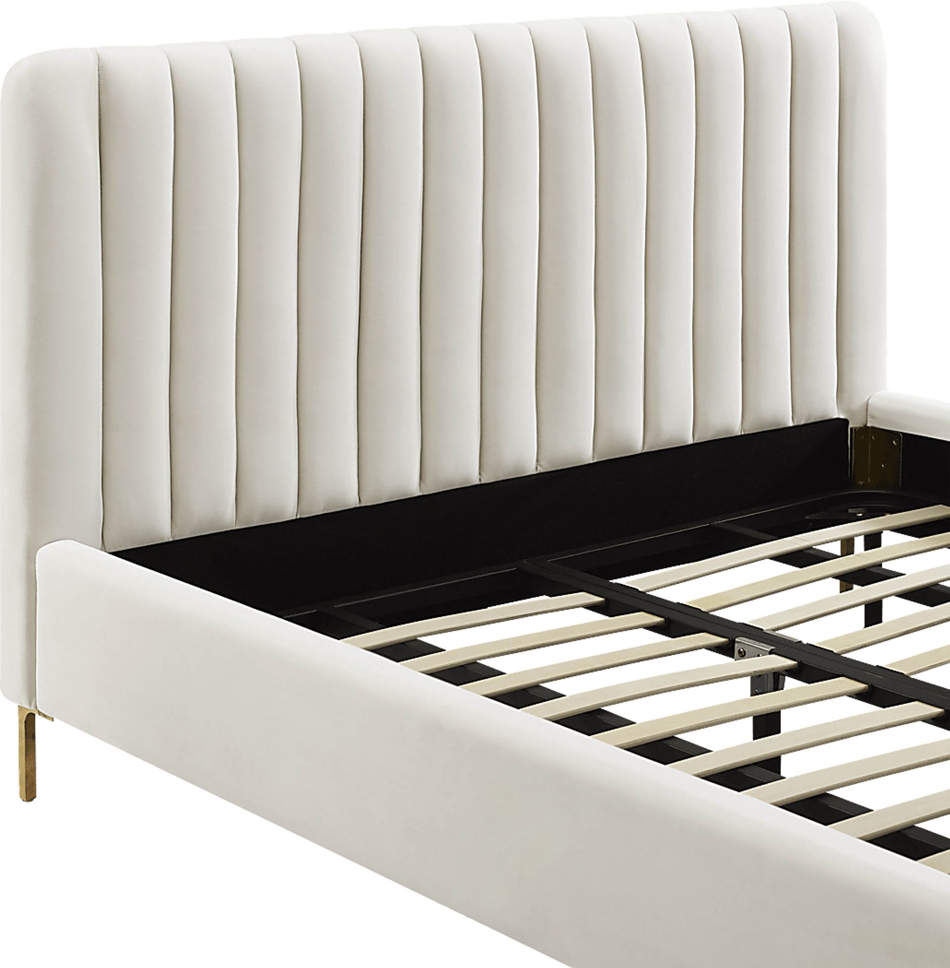 Beineke Cream King Bed - Image 5