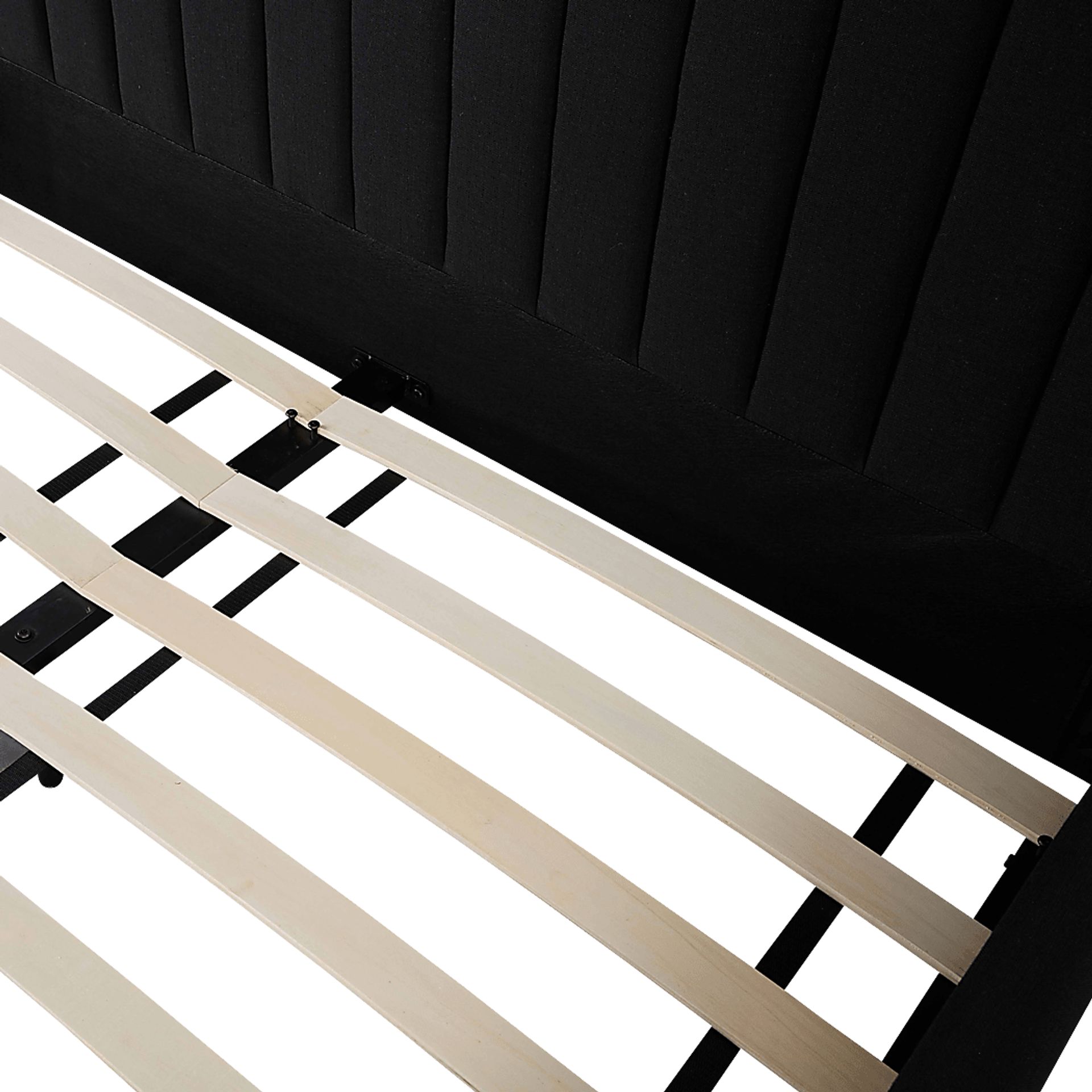 Beineke II Black Queen Bed - Image 7