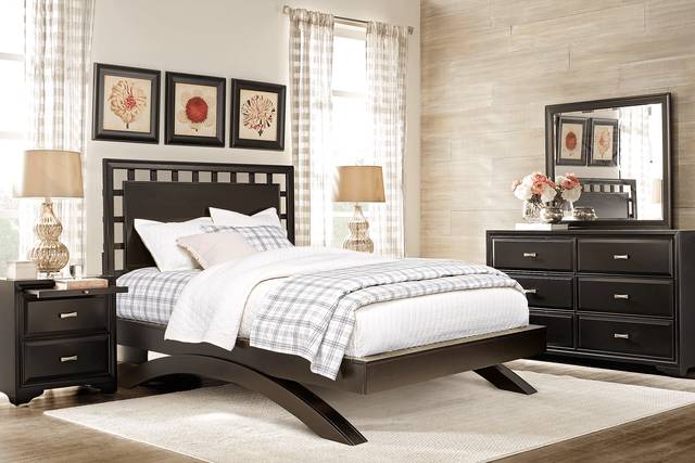 Belcourt Black 3 Pc Queen Lattice Arch Bed - Thumbnail - Image 2