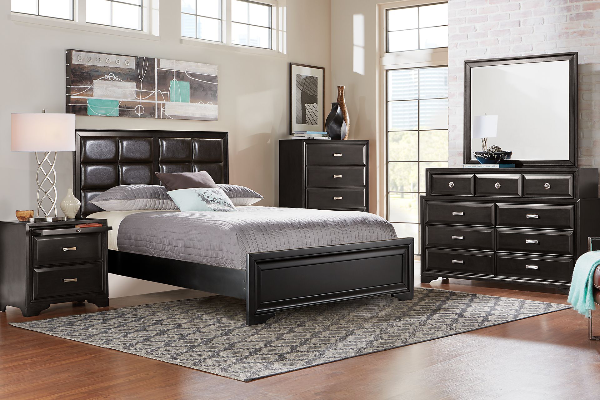 Belcourt Black 5 Pc Queen Upholstered Bedroom - Image 1