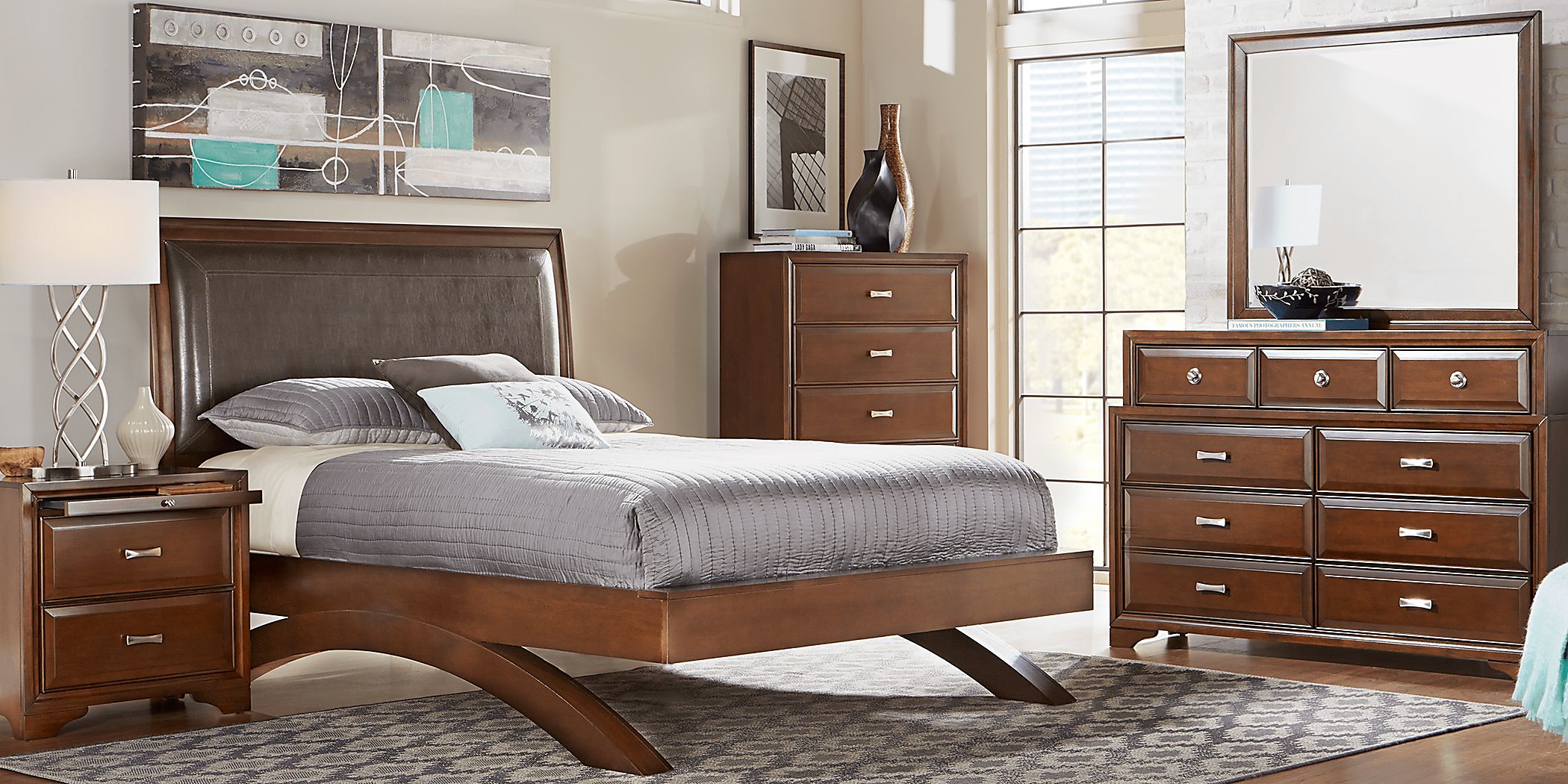 Belcourt Cherry 5 Pc King Platform Bedroom Rooms To Go