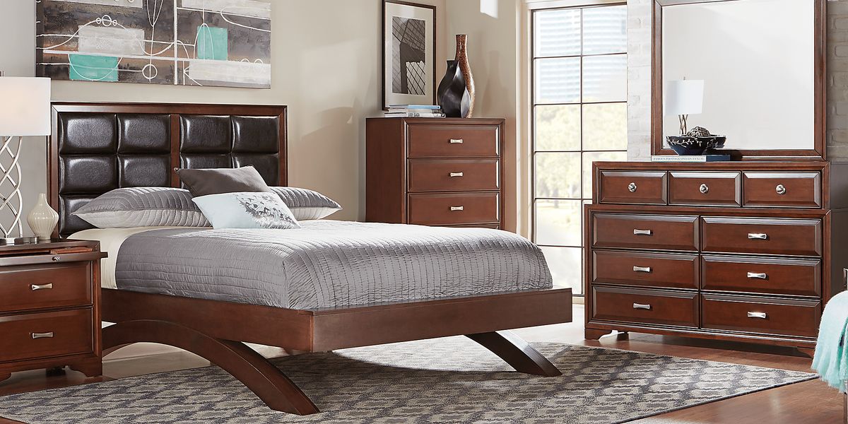Belcourt 7 Pc Dark Cherry Wood Queen Bedroom Set With Mirror