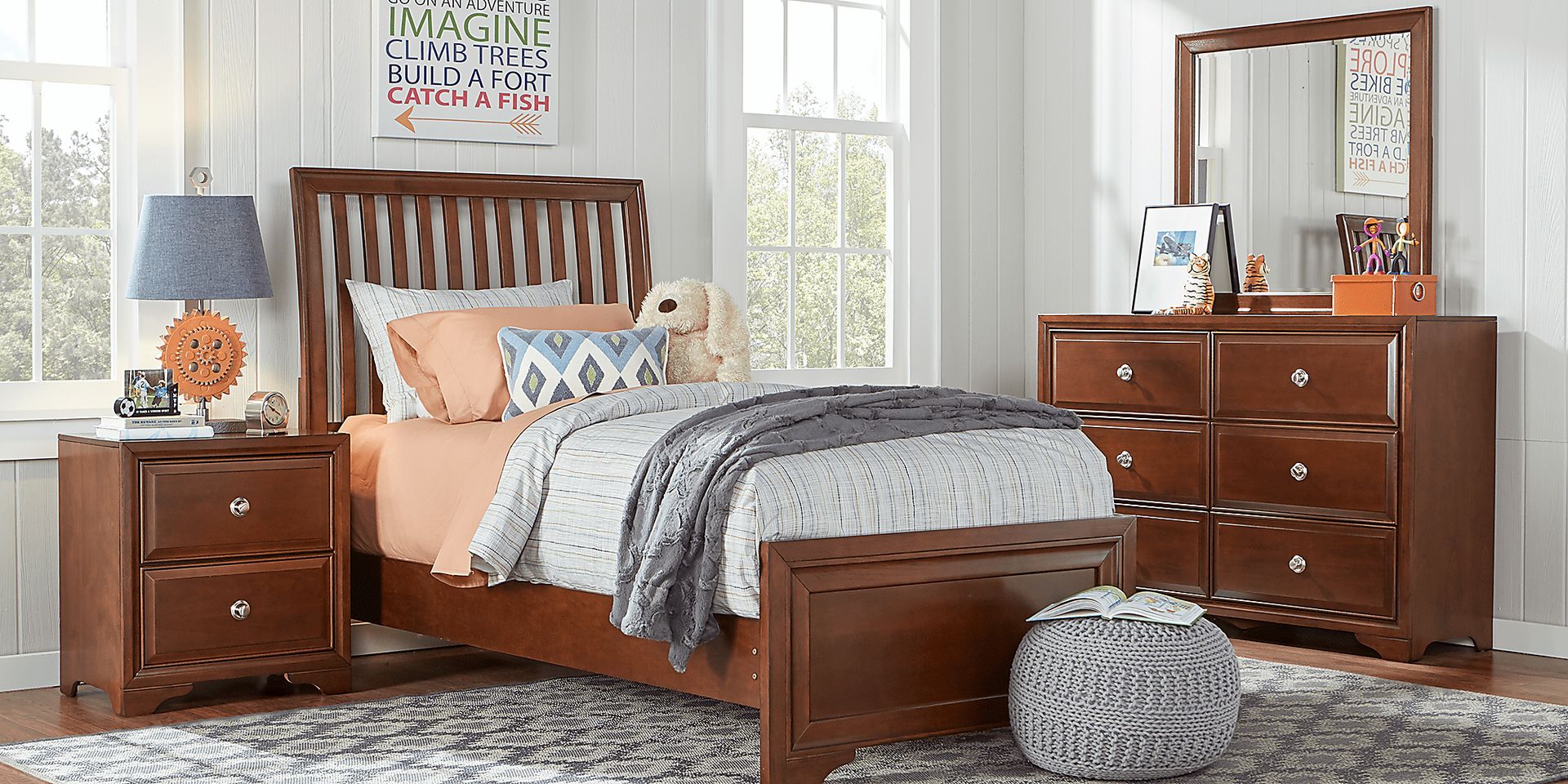Belcourt Jr. 5 Pc Dark Cherry Wood Twin Bedroom Set | Rooms to Go