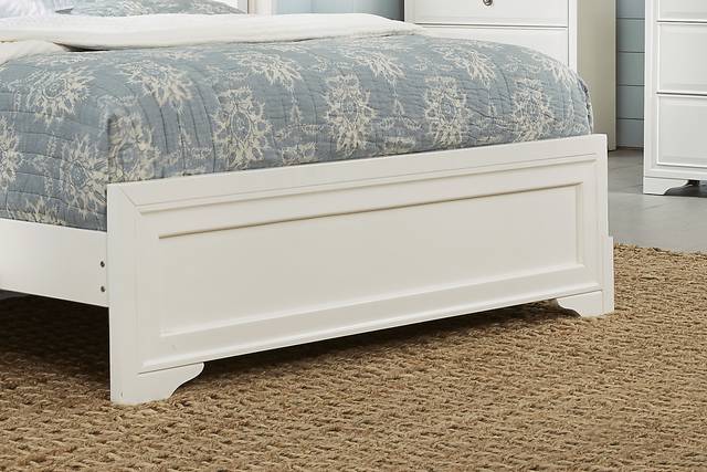 Belcourt White 5 Pc King Lattice Bedroom - Thumbnail - Image 6