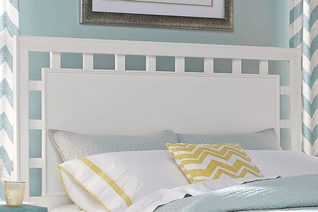Small Spaces Belcourt White 5 Pc King Lattice Arch Bedroom - Thumbnail - Image 5