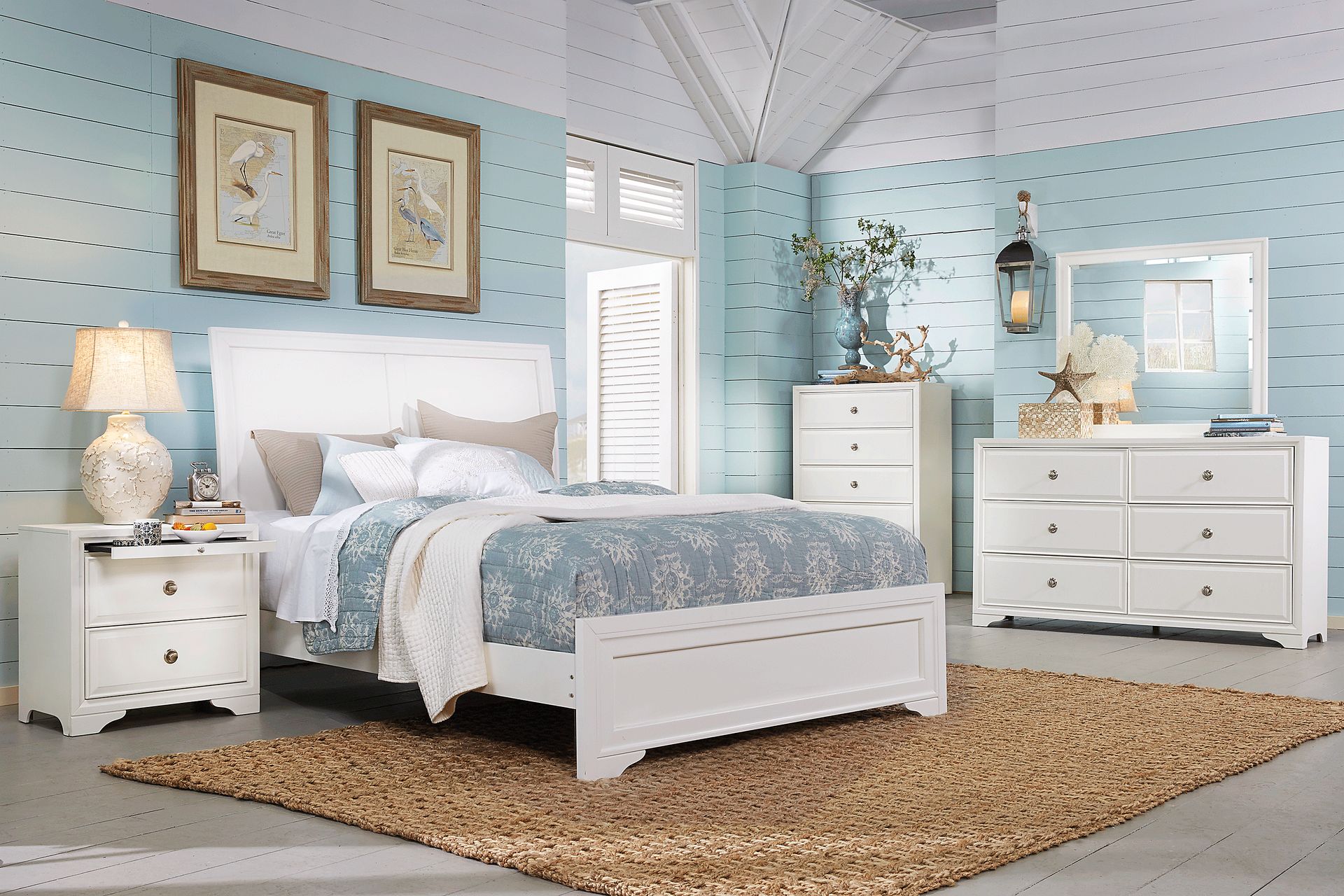 Belcourt White 5 Pc Queen Sleigh Bedroom - Image 1
