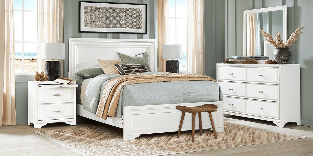 Belcourt 7 Pc White Colors,White King Bedroom Set - Rooms To Go