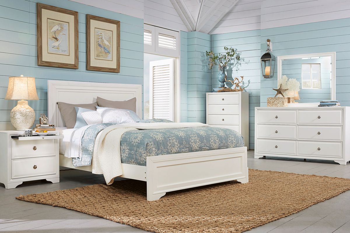 Belcourt 7 Pc White Colors,White Queen Bedroom Set With Dresser, Mirror