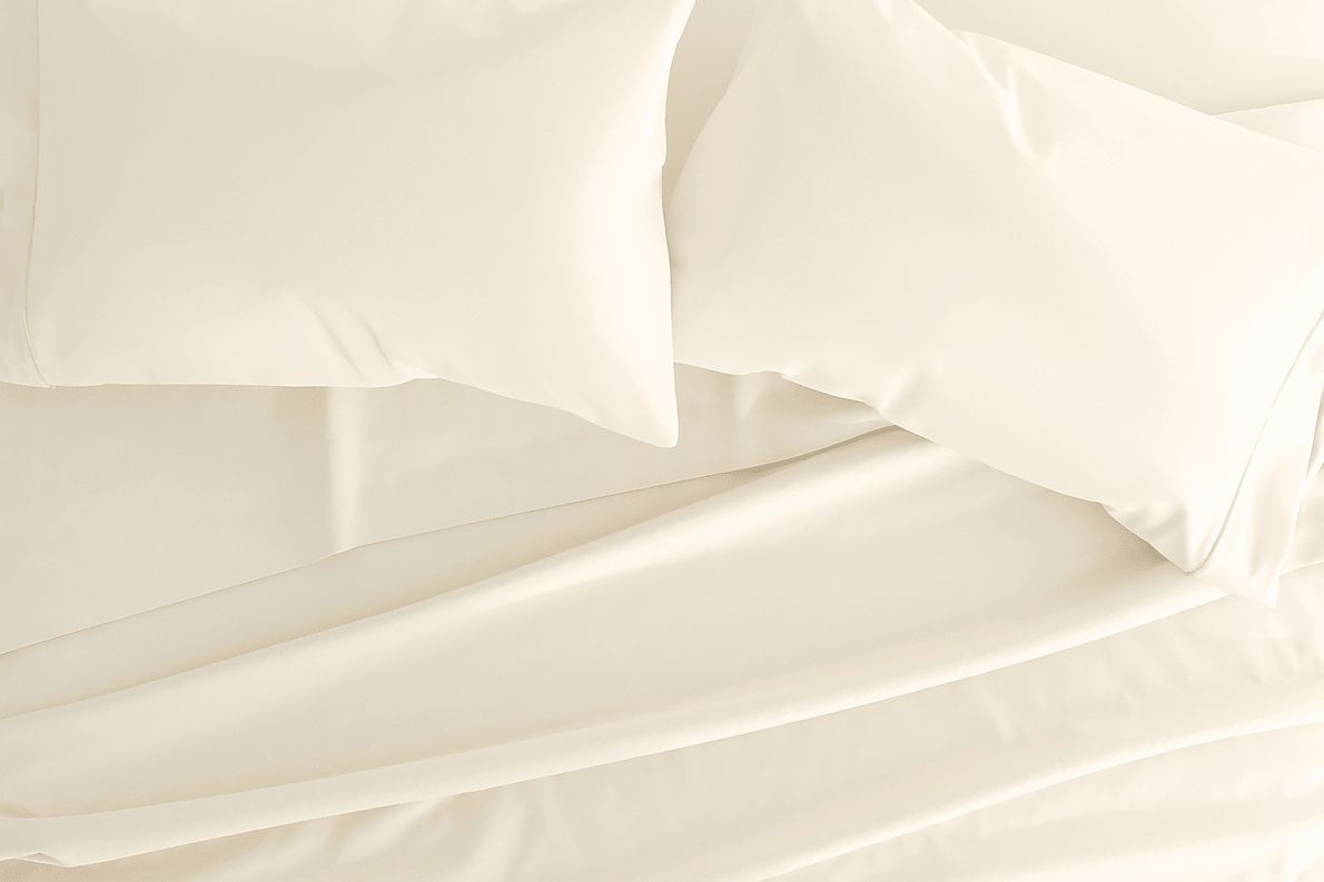 Belden Landing Ivory 4 Pc Queen Bed Sheet Set