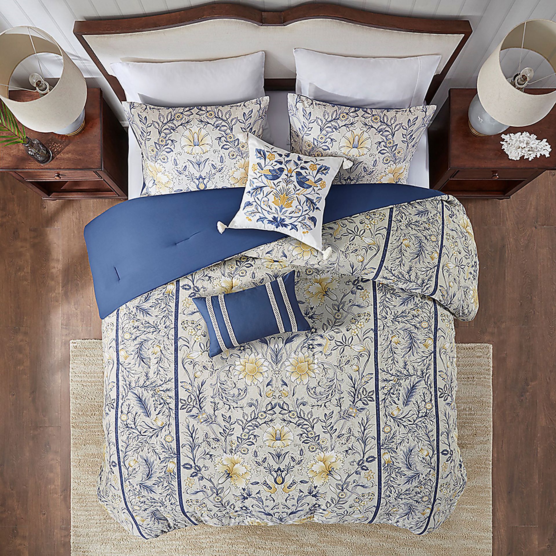 Belenne Multi 6pc King Comforter Set - Image 4