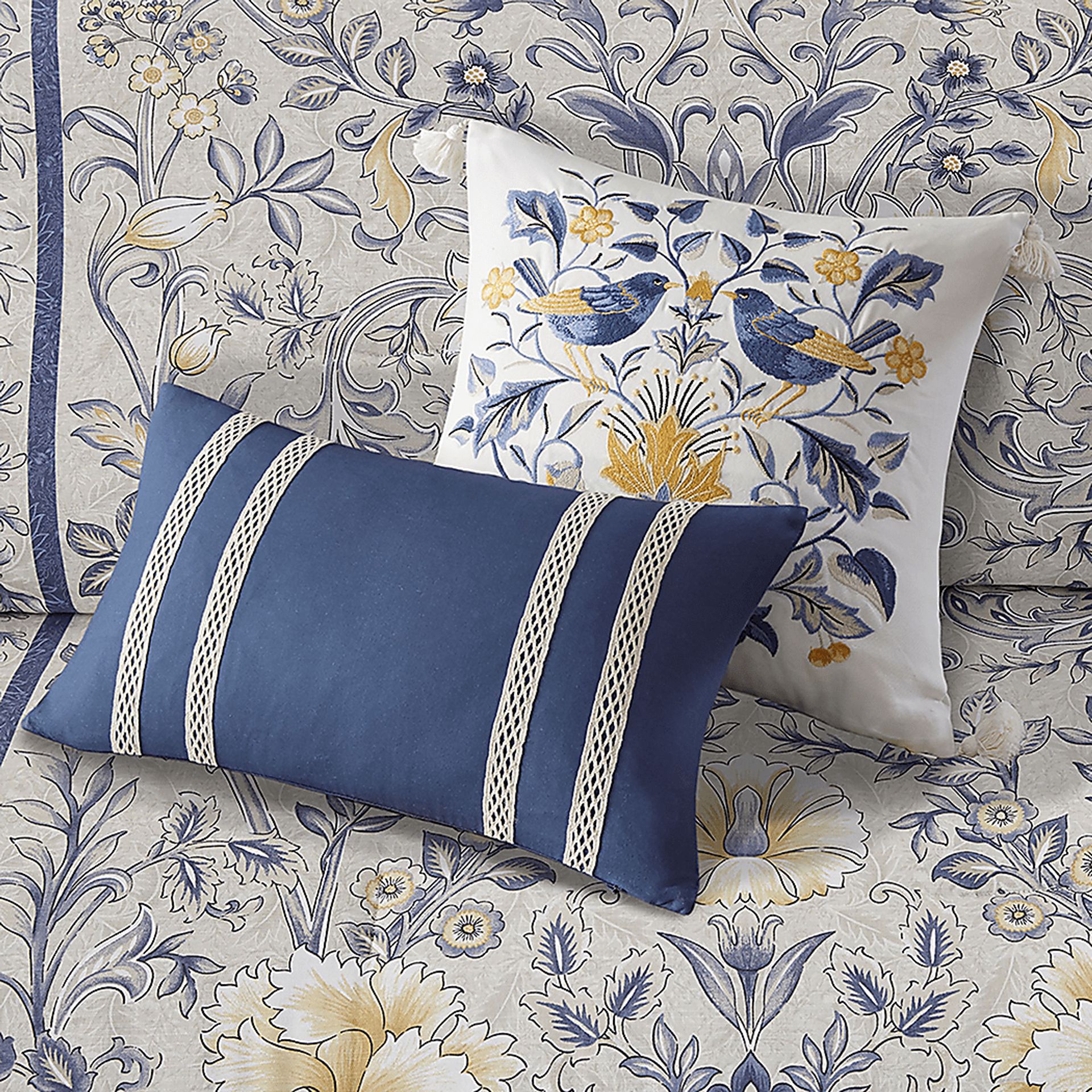 Belenne Multi 6pc King Comforter Set - Image 8