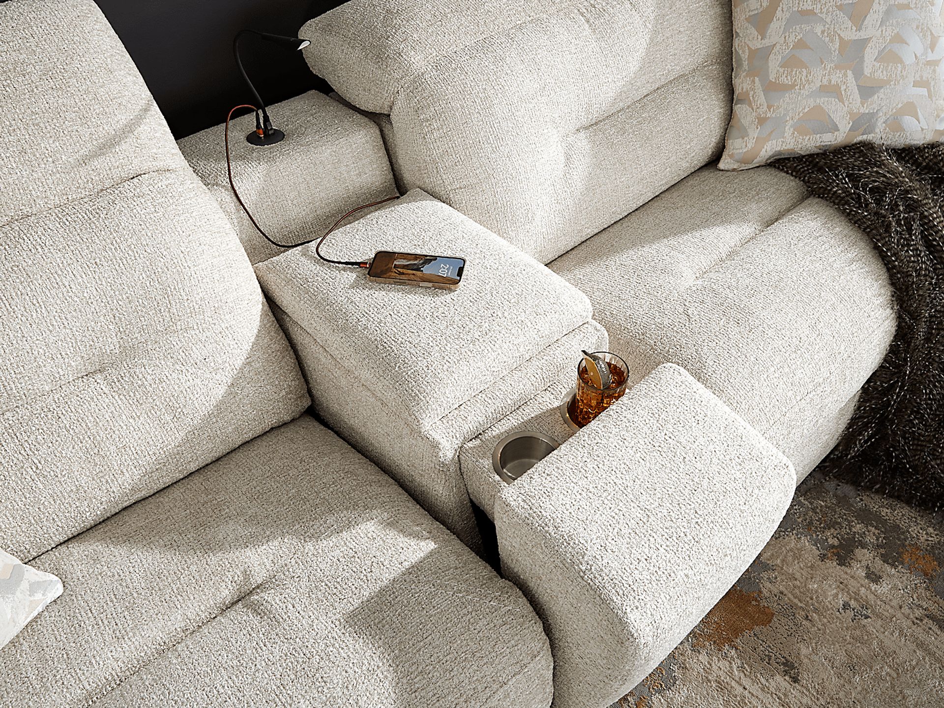 Belia Beige 6 Pc Dual Power Reclining Sectional - Image 10