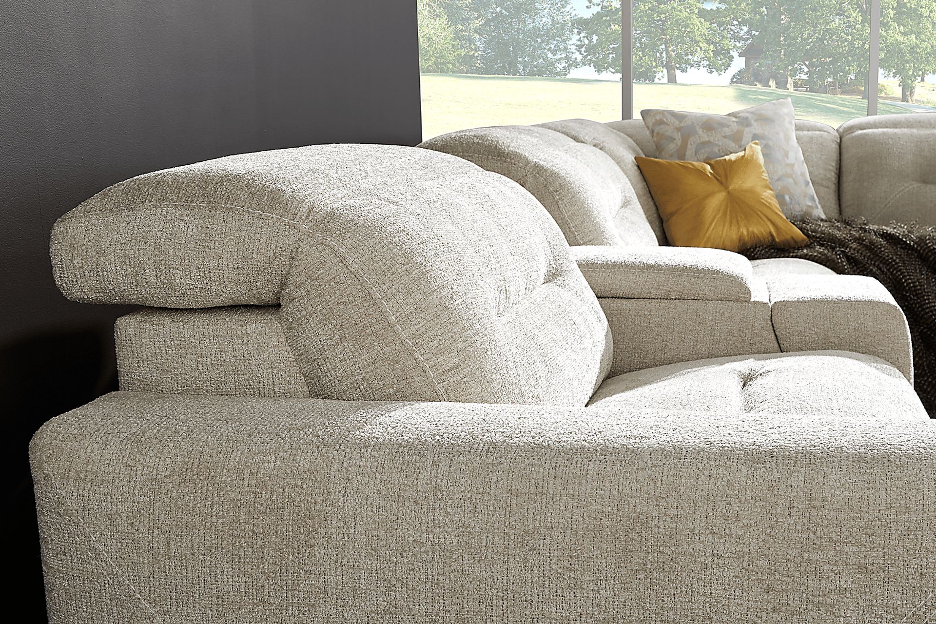 Belia Beige 6 Pc Dual Power Reclining Sectional - Image 10