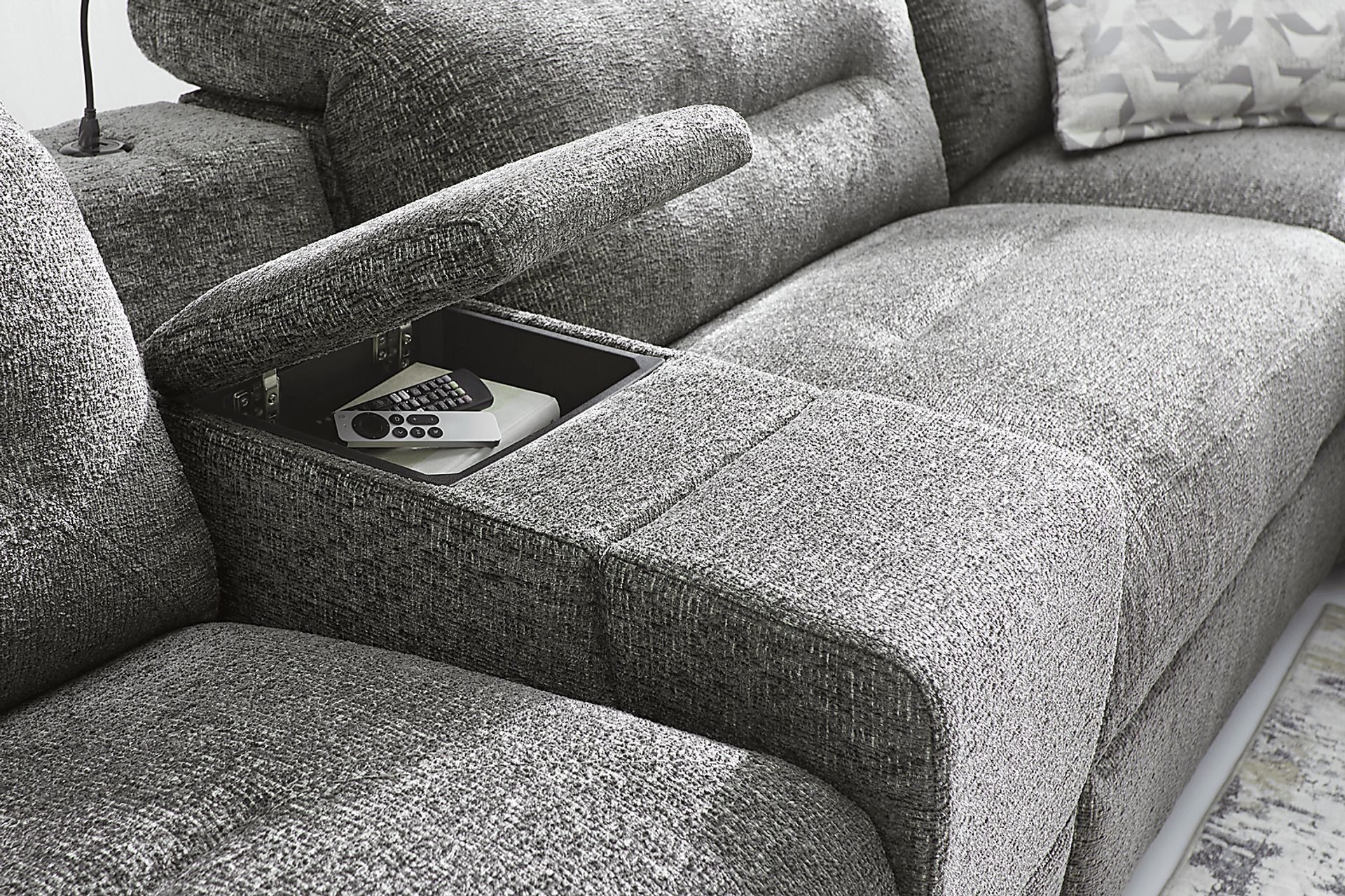 Belia Gray 6 Pc Dual Power Reclining Sectional - Image 13