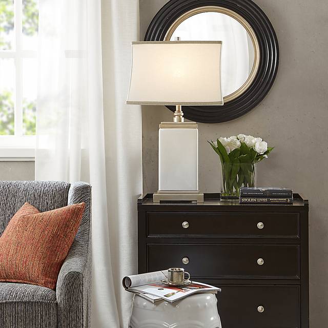 Bell Gate Ivory Lamp - Thumbnail - Image 4