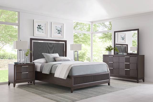 Bellante Brown 3 Pc King Panel Bed - Thumbnail - Image 2