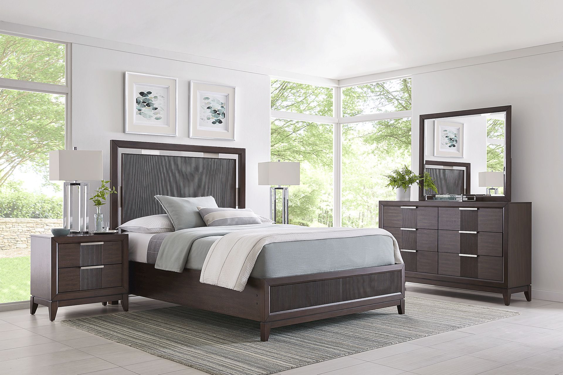 Bellante Brown 3 Pc King Panel Bed - Image 2