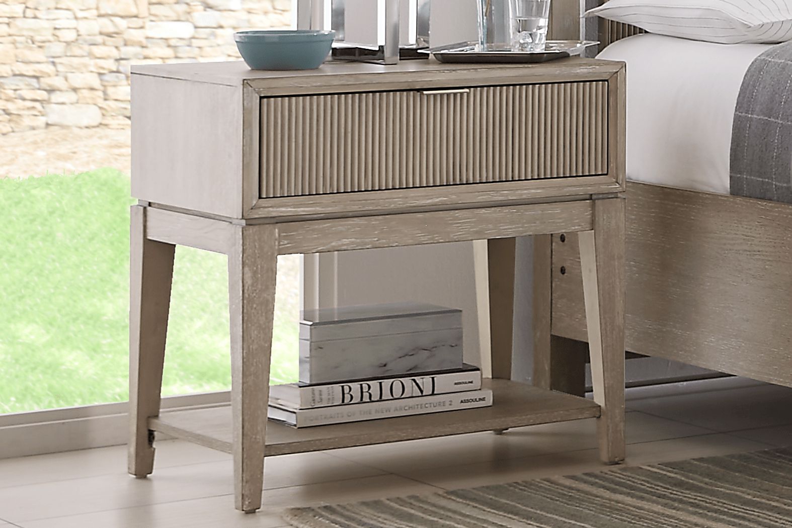 Bellante Gray One Drawer Nightstand - Thumbnail 4