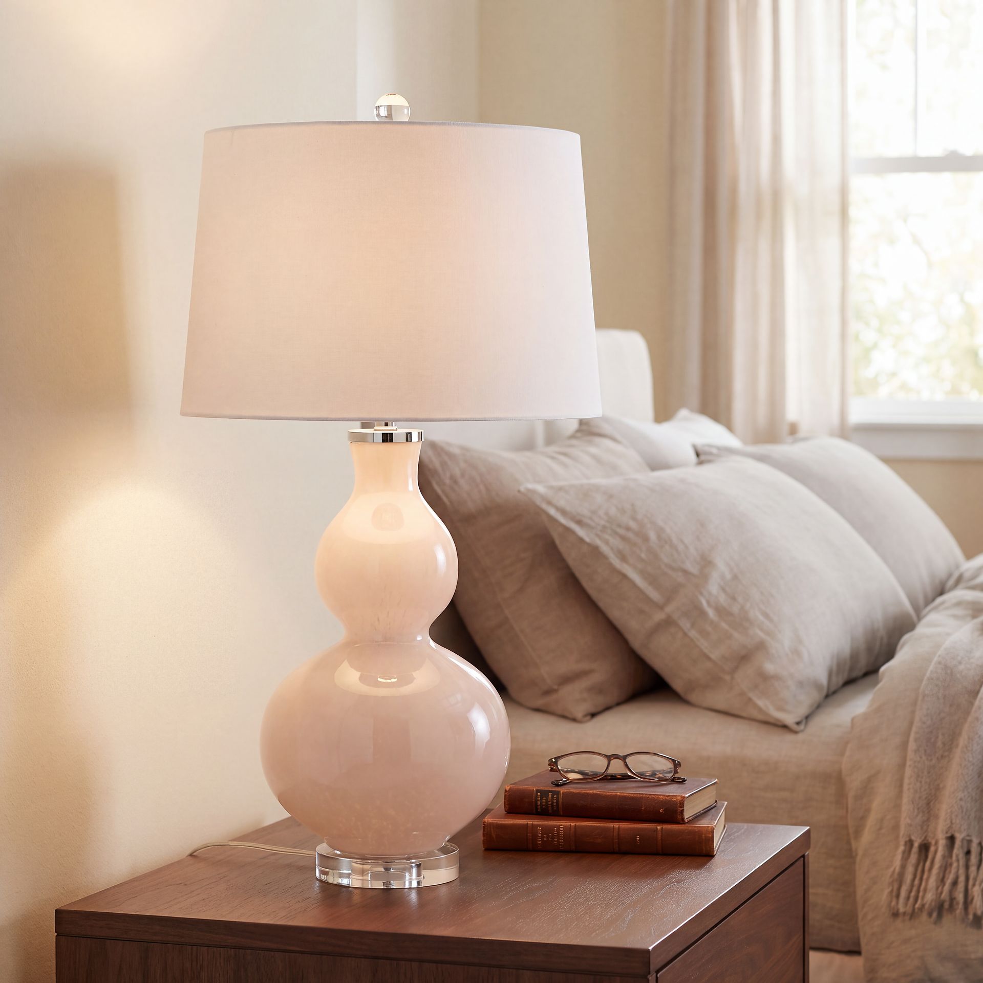 Bellemeade Beige Lamp - Image 2