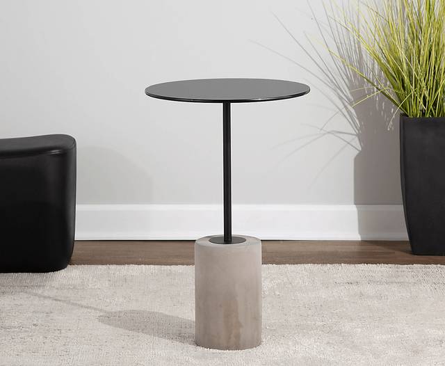 Bellglen Gray Accent Table - Thumbnail - Image 4
