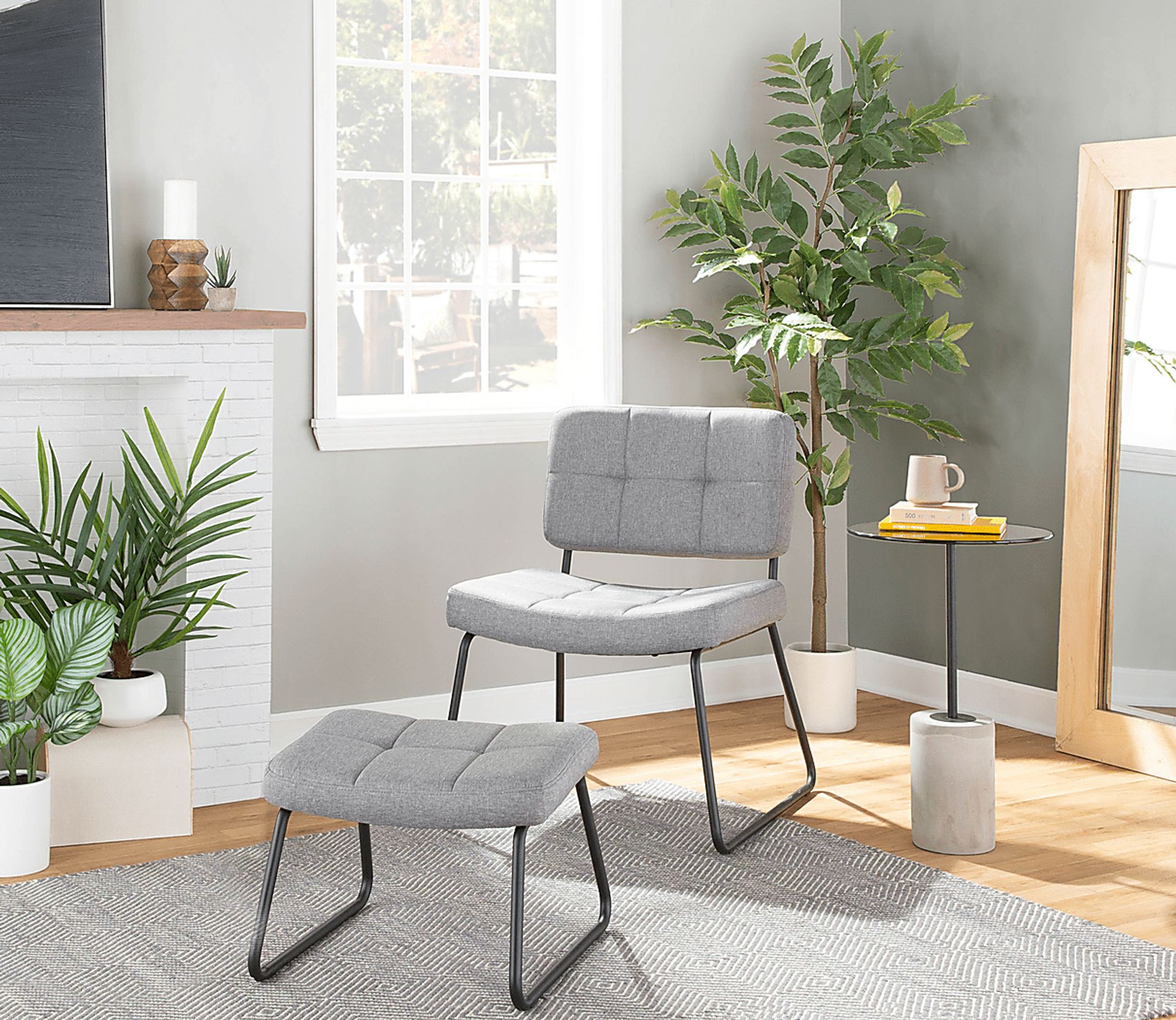Bellglen Gray Accent Table - Image 6